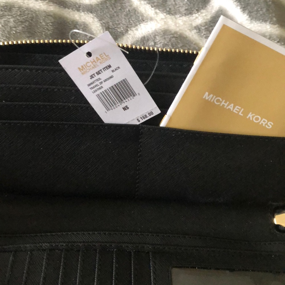 Michael Kors black leather wallet